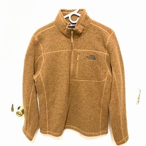 The North Face Men’s Gordon Lyons 1/4 zip pullover